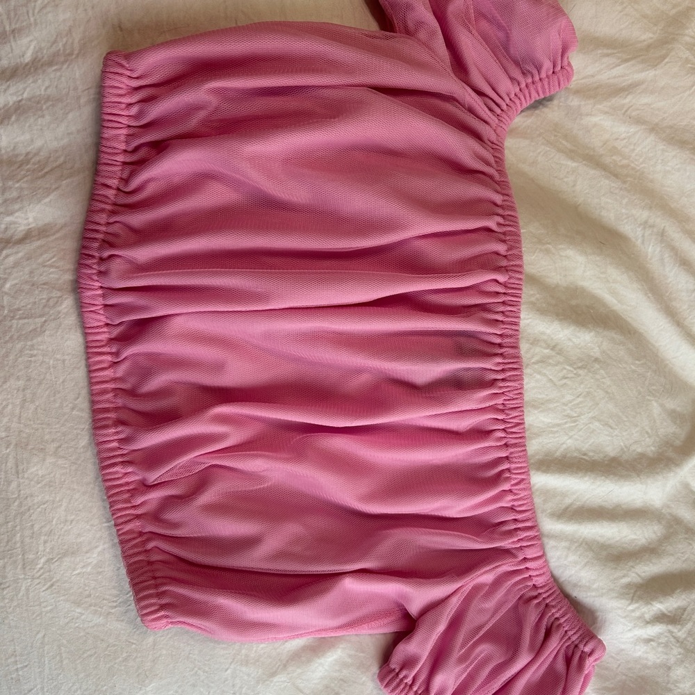 Forever 21 Pink Puff Sleeve Crop Top